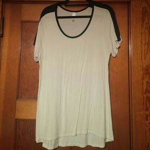 LulaRoe Classic T XL